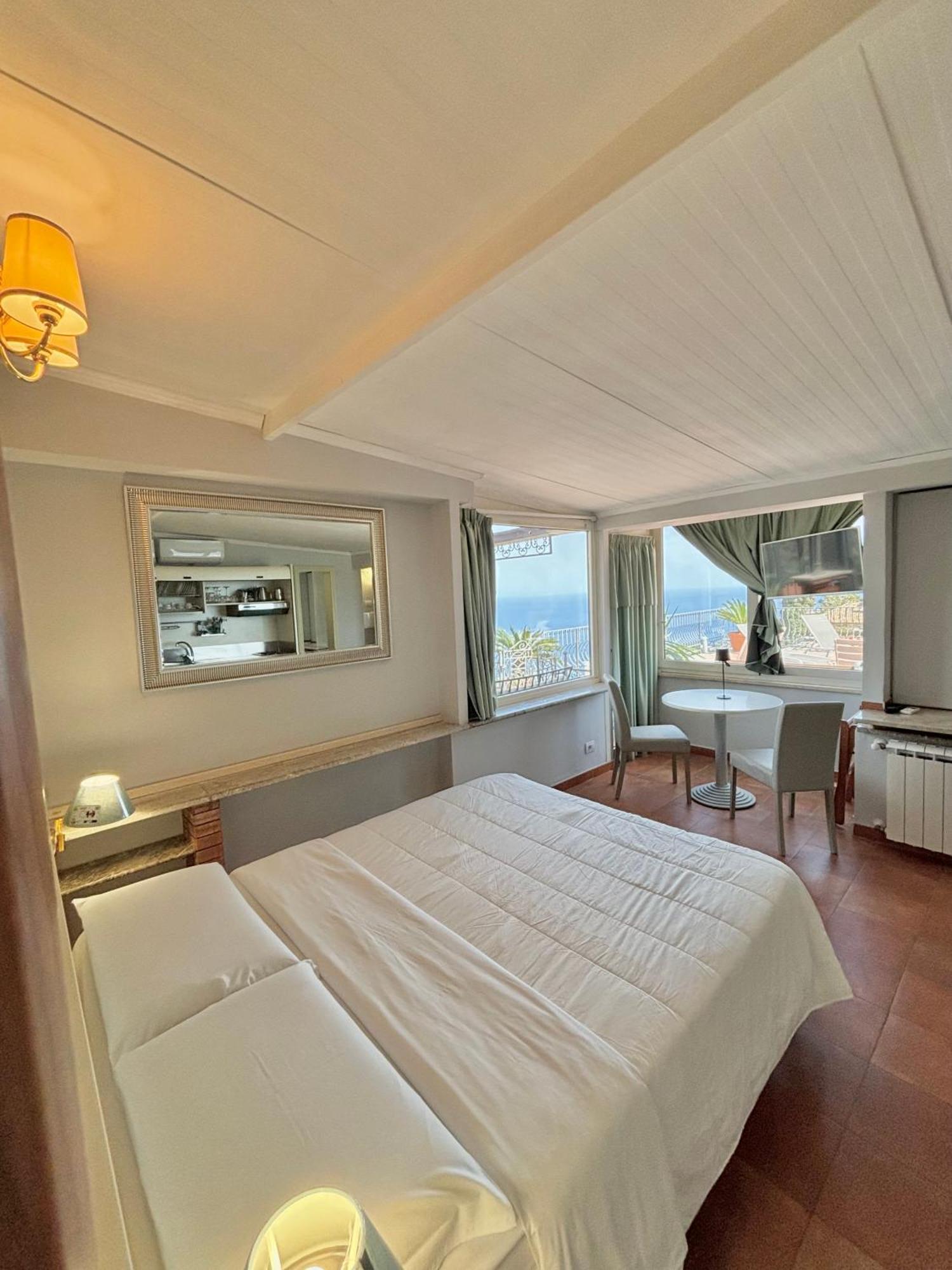 Villa Athena Ταορμίνα Εξωτερικό φωτογραφία